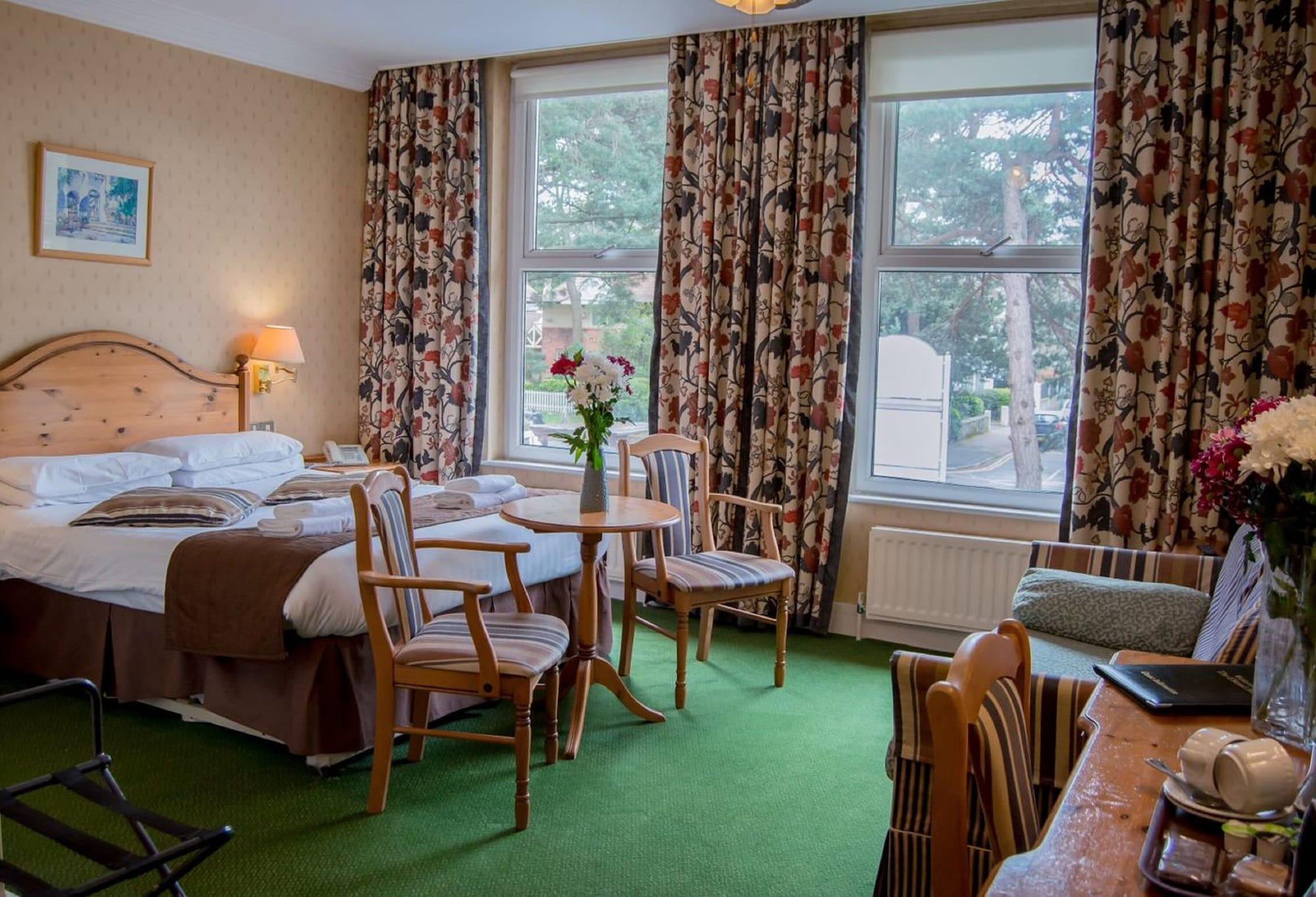 Elstead Hotel Bournemouth Esterno foto